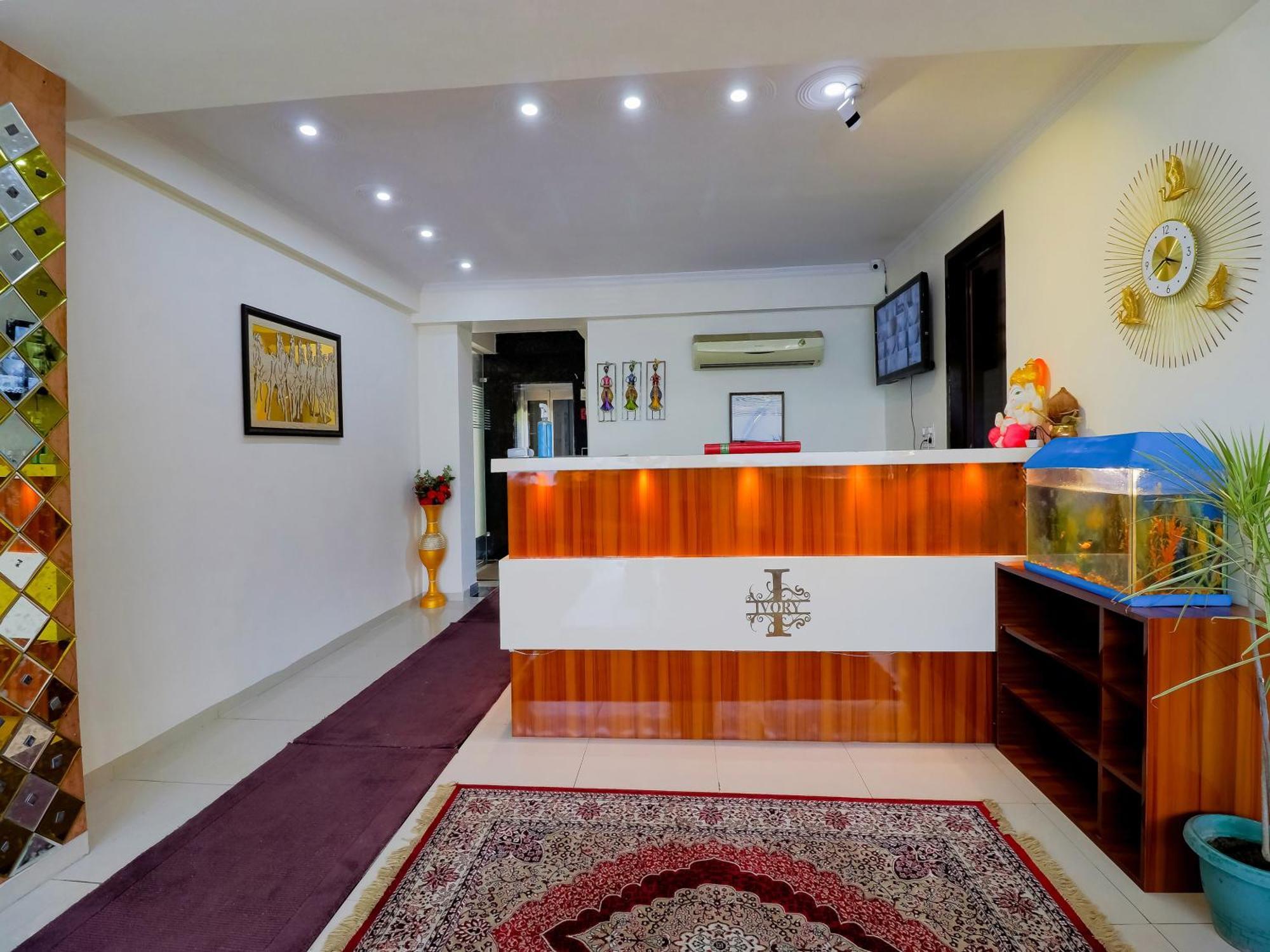 Treebo Rejoice 52 - 3Km From Huda City Metro Station Badshahpur Exterior foto